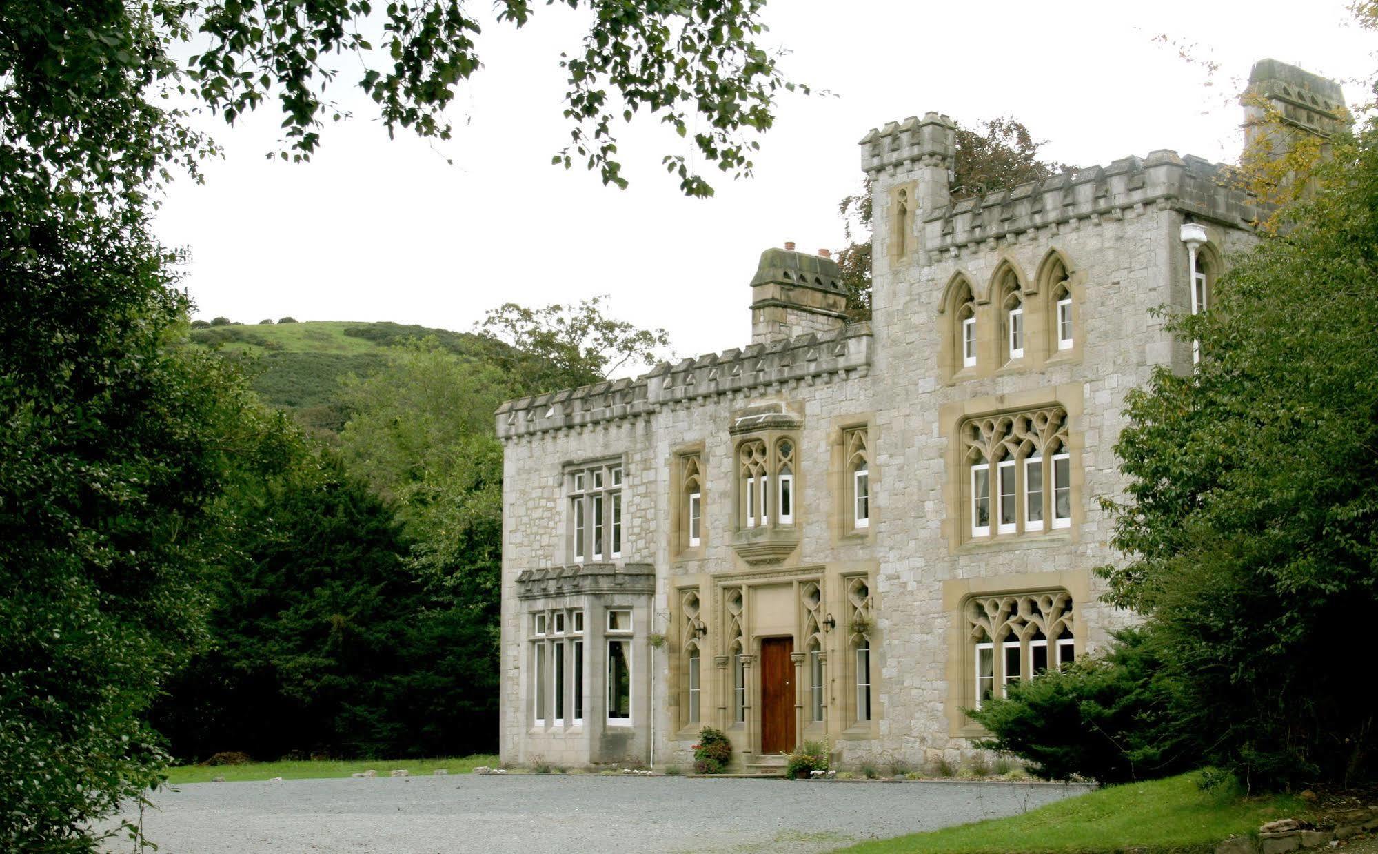 أبرجيل Ffarm Country House المظهر الخارجي الصورة